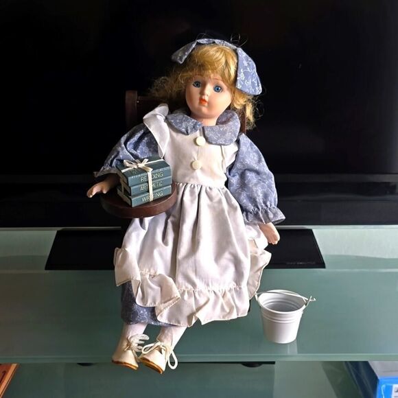 Porcelain Doll - Picture 1 of 7